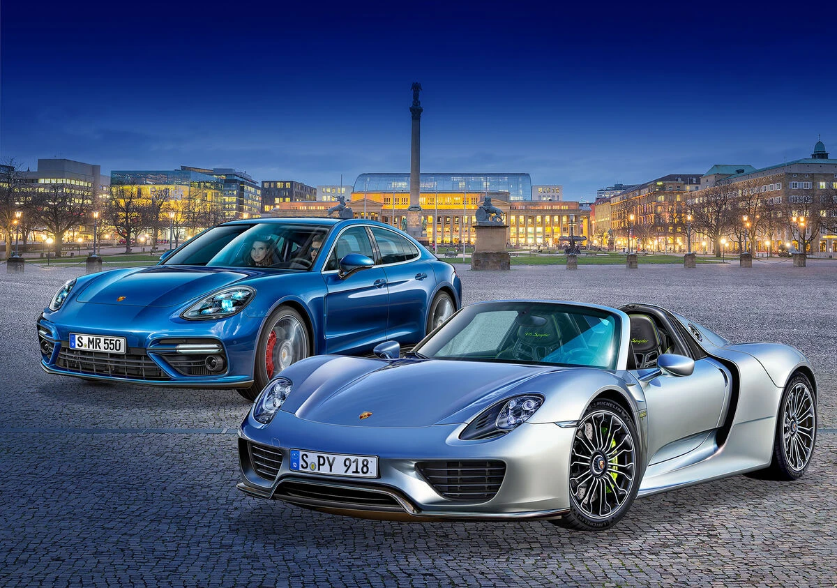 Revell 05681 Porsche Panamera And 918 Spyder Model Set
