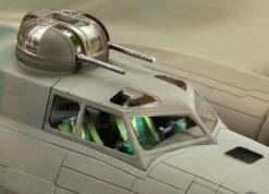 Revell 04279 B-17F Memphis Belle -Radio Control Models 40674 04279 d02 b 17f memphis belle