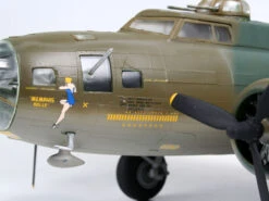 Revell 04297 B-17F Memphis Belle -Radio Control Models 40674 04297 md02 b17 memphis belle