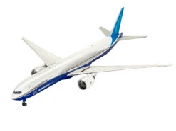 Revell 04945 Boeing 777-300ER -Radio Control Models 40674 04945 smpw boeing 777 300er